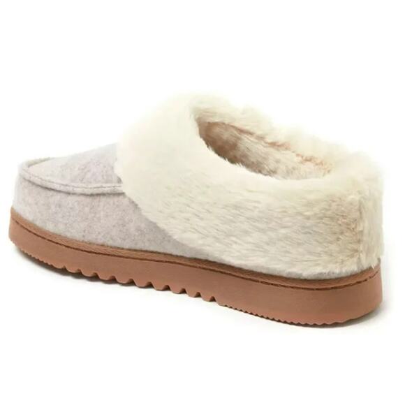 Dearfoams Women's Memory Foam Slippers Faux Fur Slip On Indoor Outdoor - Picture 5 of 5